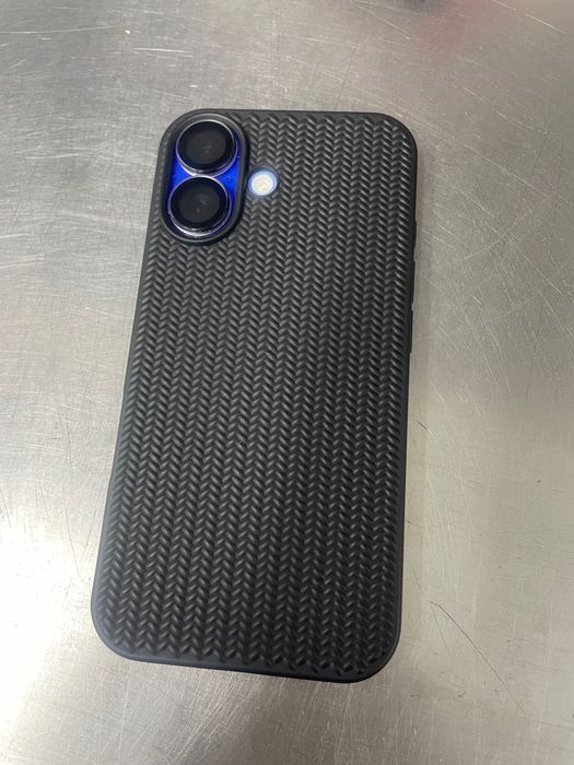 iPhone 16  128Гб с гарантием