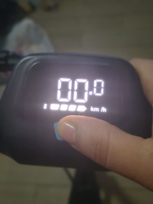 Trotineta Electrica vând sau schimb