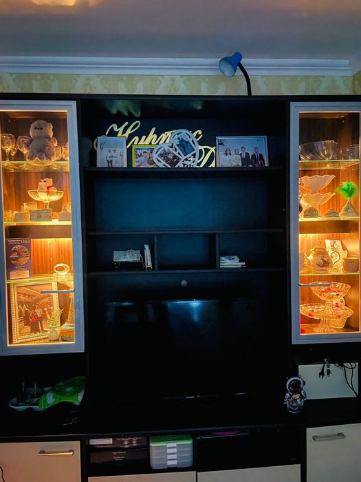 Срочно продам шкаф