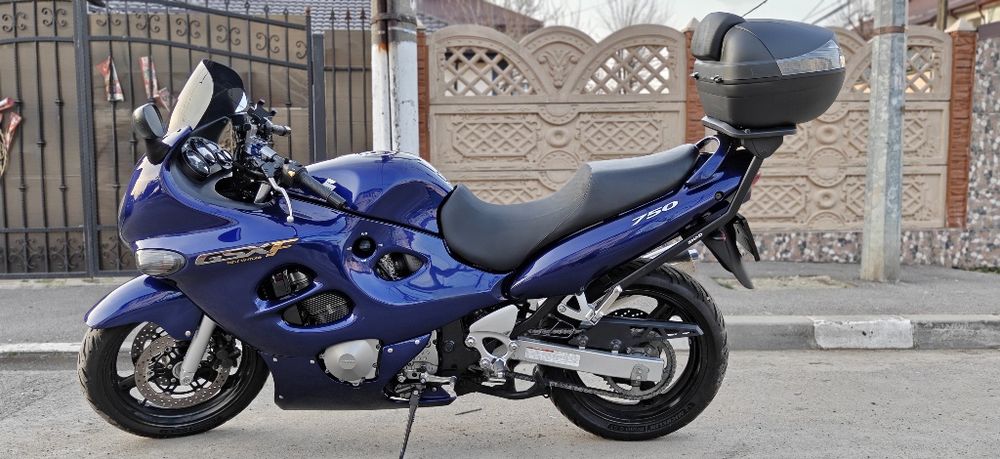 Suzuki GSX750F  de vanzare