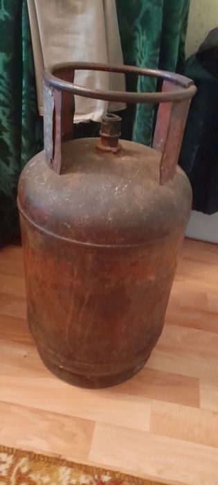 Баллон  газовый б/у