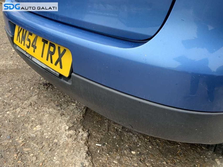 Bara Spate Completa / Spoiler VW Golf 5 Hatchback 2004 - 2008 Cod Culoare LC5G