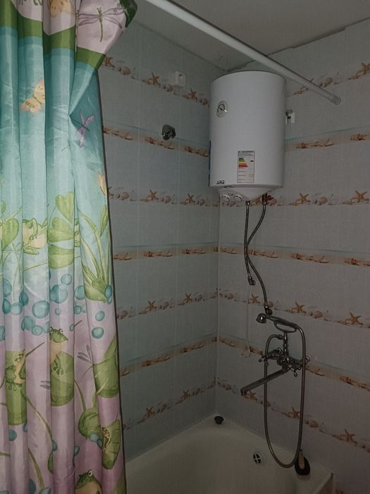 Продам двухкомнатную