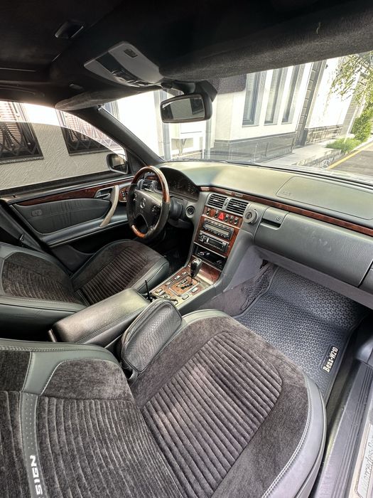 Продаю свой мерседес W210