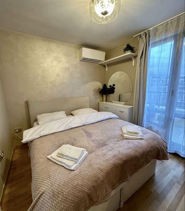 Дава се под наем Двустаен апартамент в София, Витоша - 70 кв.м за 747.66 € - Снимка #4