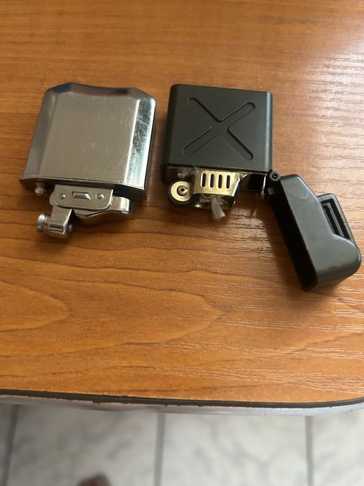 Brichete vechi de colectie Jerrican japan si Elfa sport