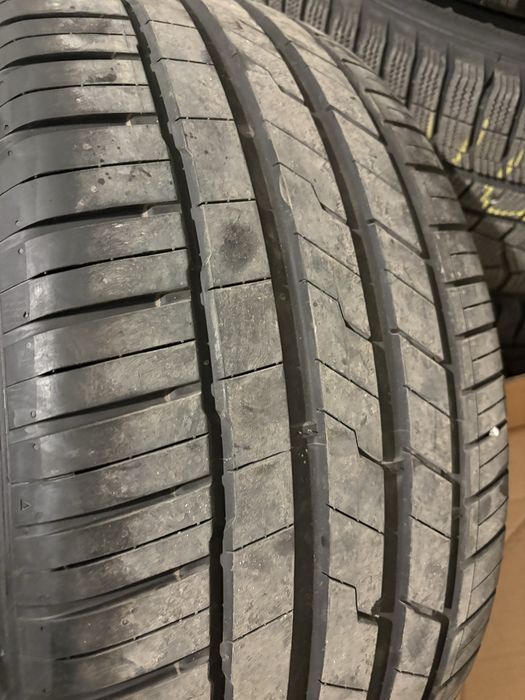 Летни гуми hankook 295/35ZR23