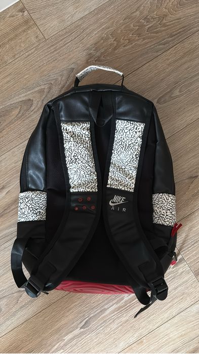 Продам сумку в подарок отдам футболку