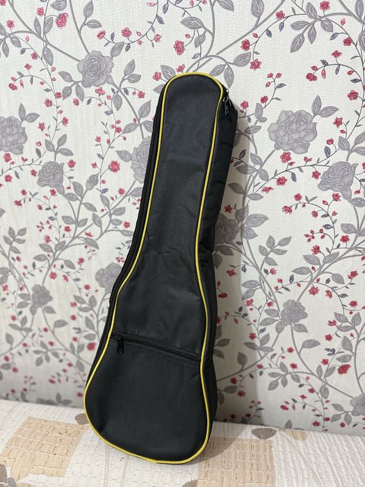 Продам укулеле