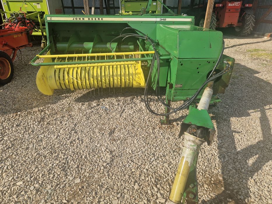 Presă balotiera John Deere 342