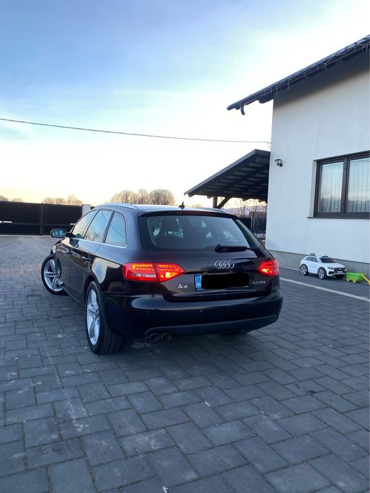 AUDI A4 B8  2.0 TDI 2011 Cutie Automata