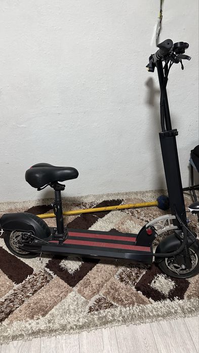 Продам Электро самокатв новом состояний