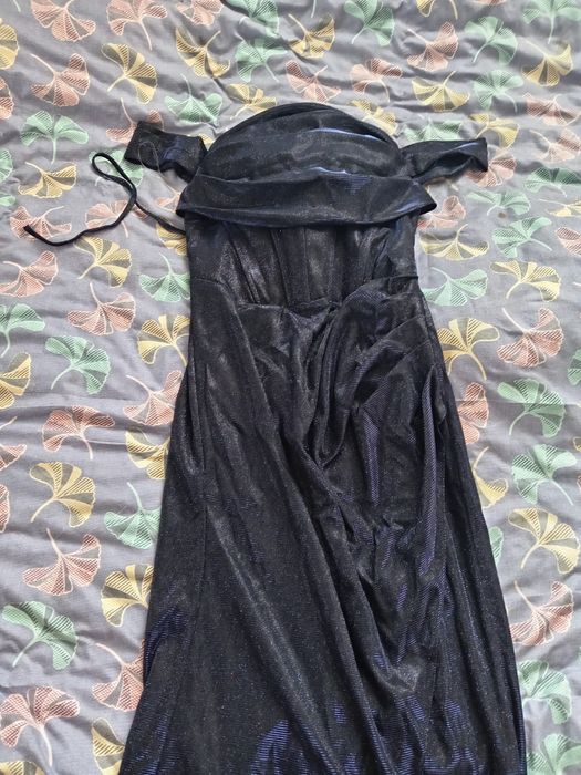 Платья 3 размер 42