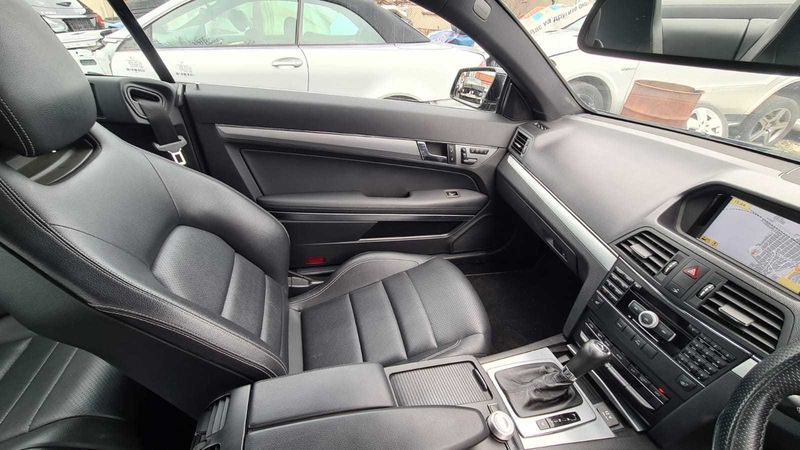 Мерцедес Е350 АМГ Mercedes E350CDI AMG W207 на части