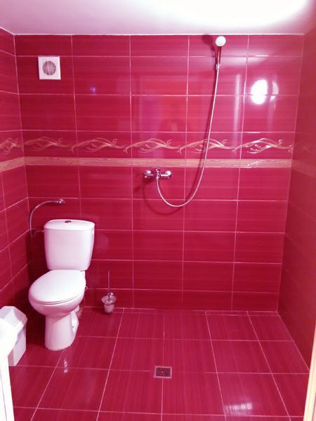 Самостоятелно студио „Сияние“ за нощувки, Велико Търново,широк център