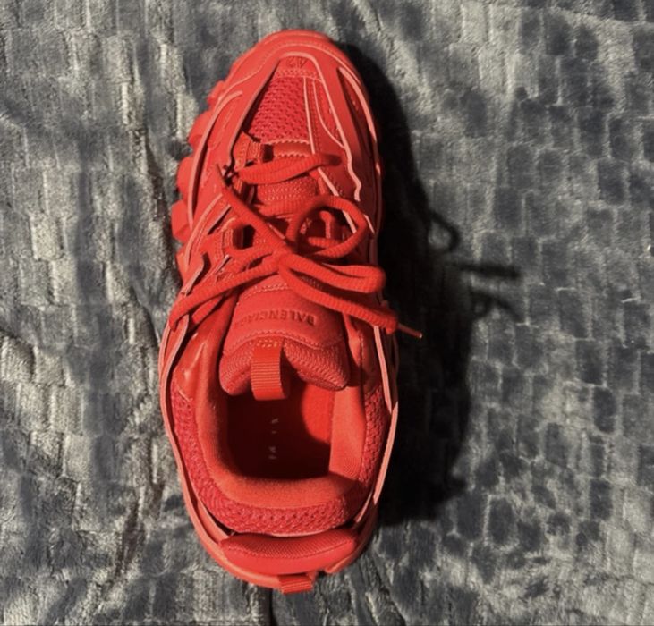 balenciaga tracks rosii