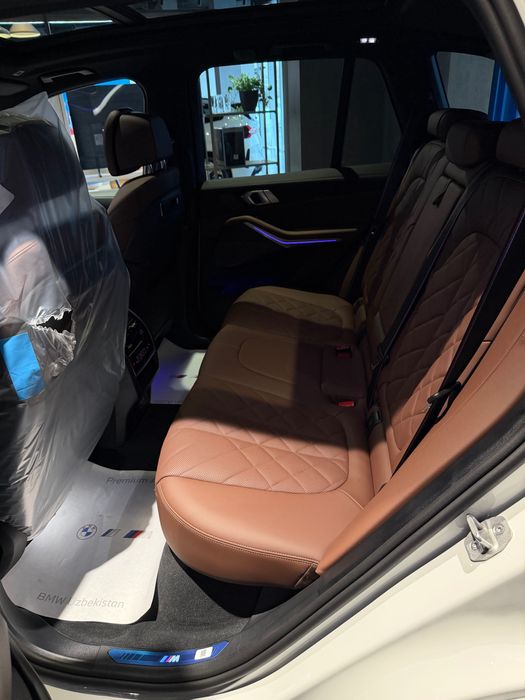 Продам BMW X5 xDrive 40i в наличии с Официальной гарантией