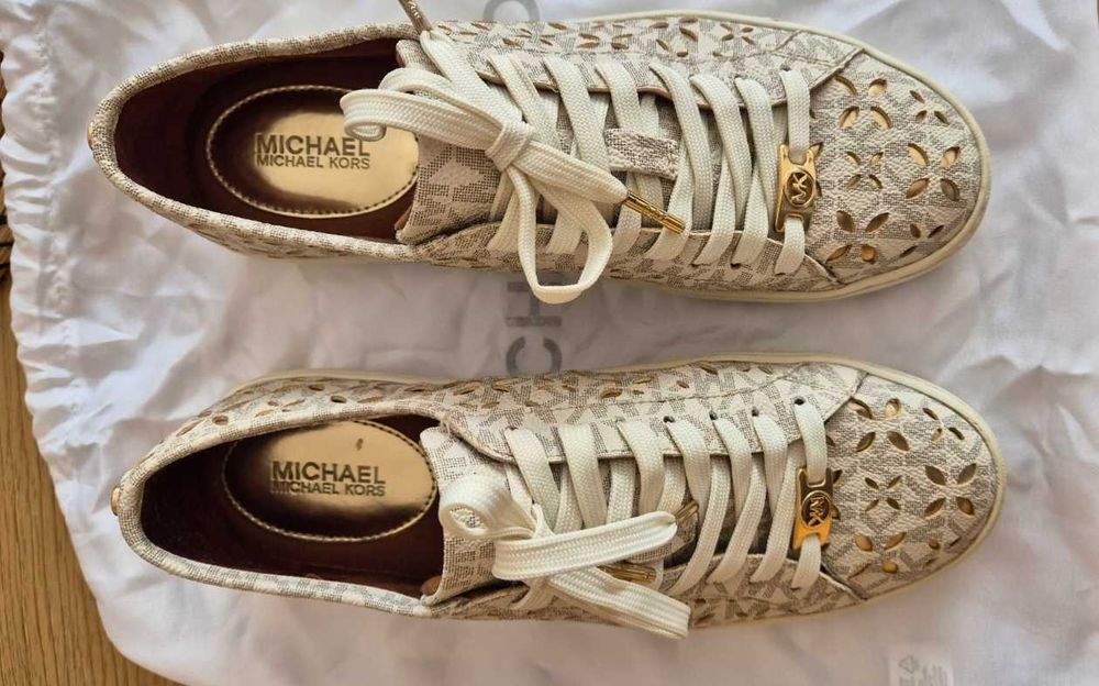 Оригинални обувки MICHAEL KORS