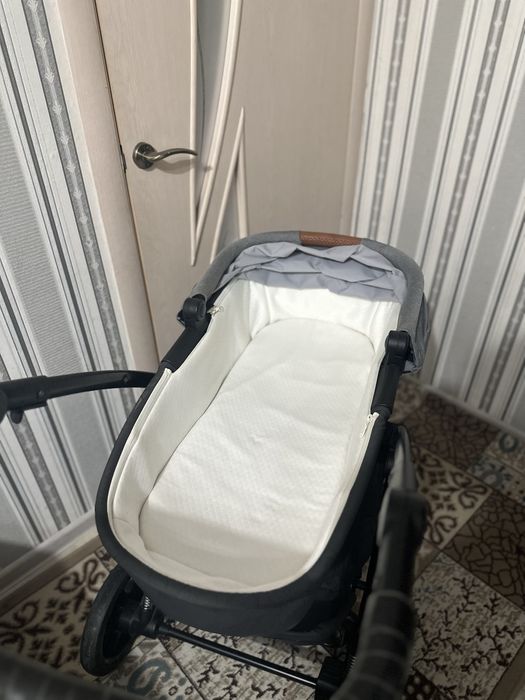 Коляска Cybex leotie lux 2 в 1