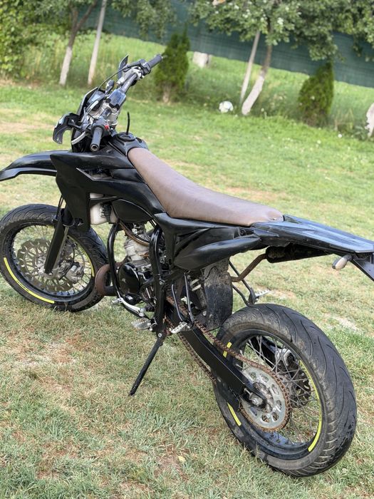 Vand schimb cross mare