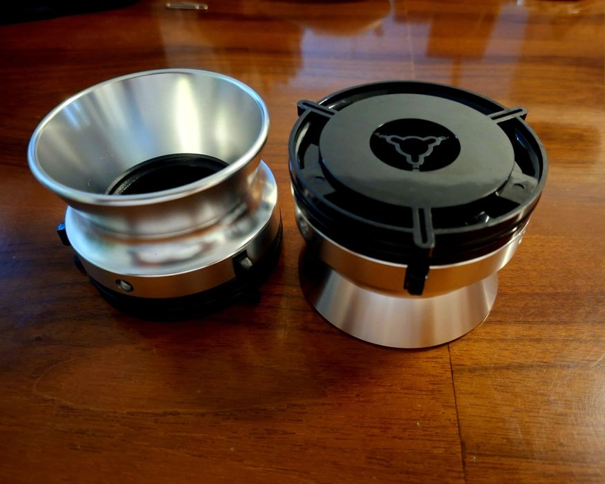 Naburi magnetofon