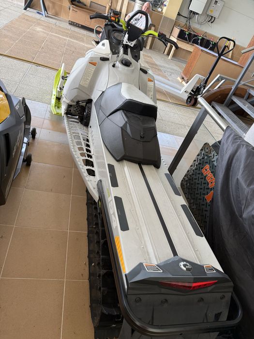SkiDoo Snowmobil Ski Doo 800