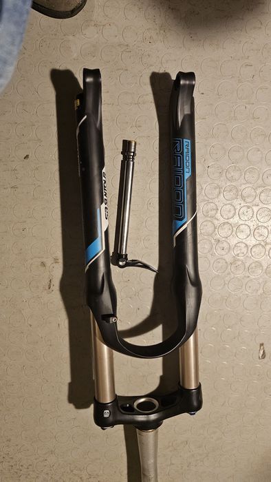 Вилка Suntour Raidon 27.5+ boost