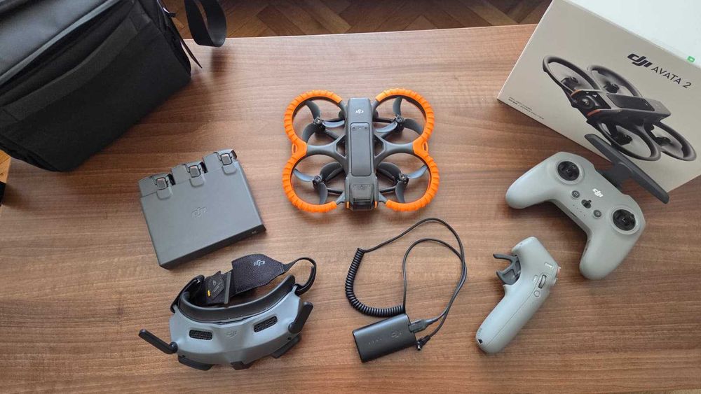 DJI Avata 2 — Kit complet FPV, ca nou, folosit de doar câteva ori