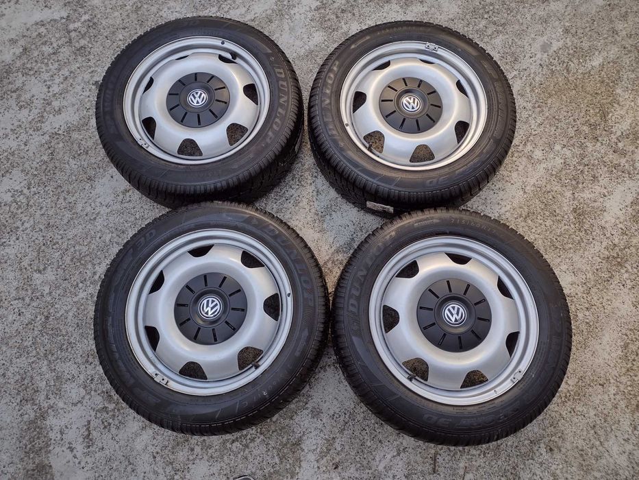 Cauciucuri de iarna 215 60 R17 C-uri Dunlop Cargo