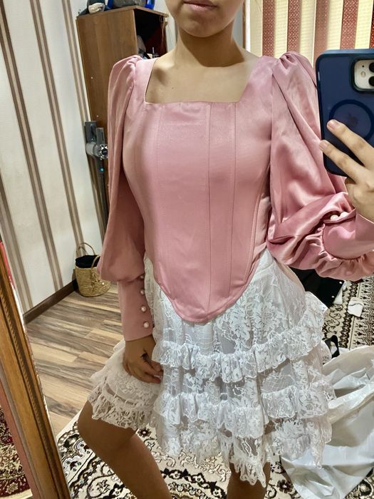 Корсет розовый !!