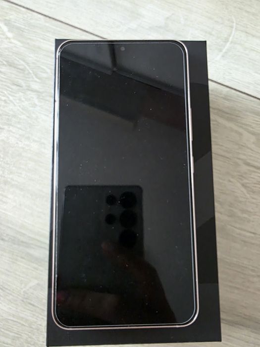 Samsung galaxy  S22, 256GB, PINK GOLD