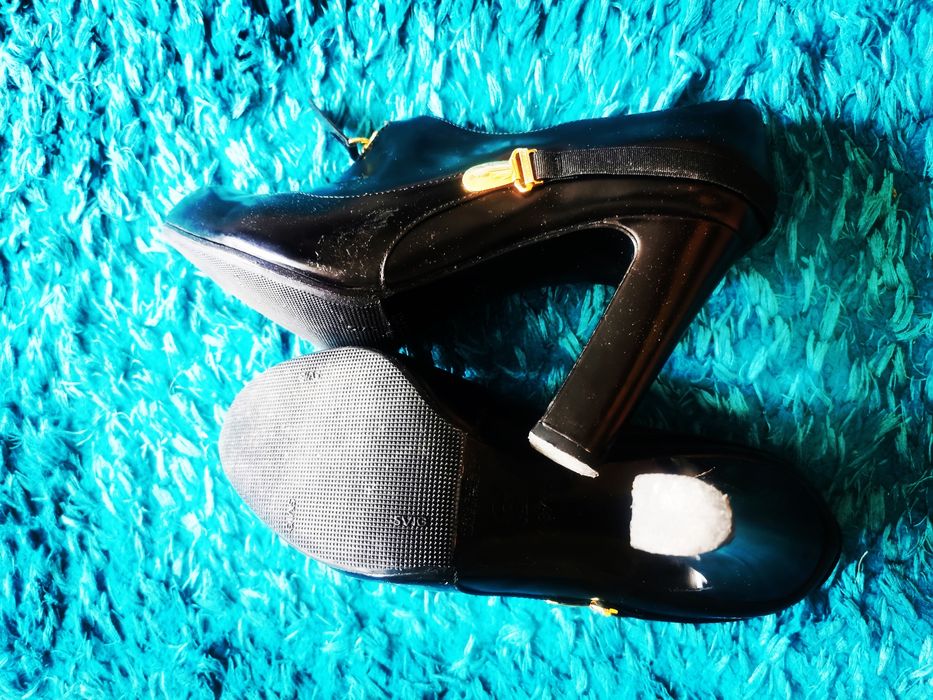 Pantofi Viktor & Rolf