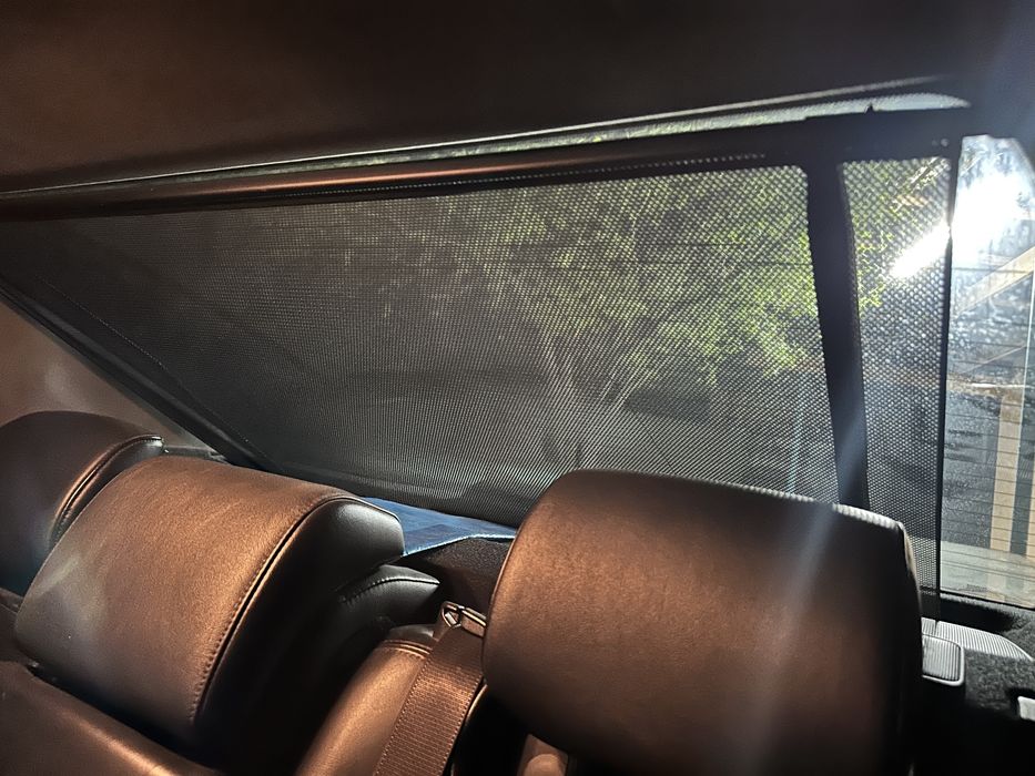 Задний шторка на камри 50