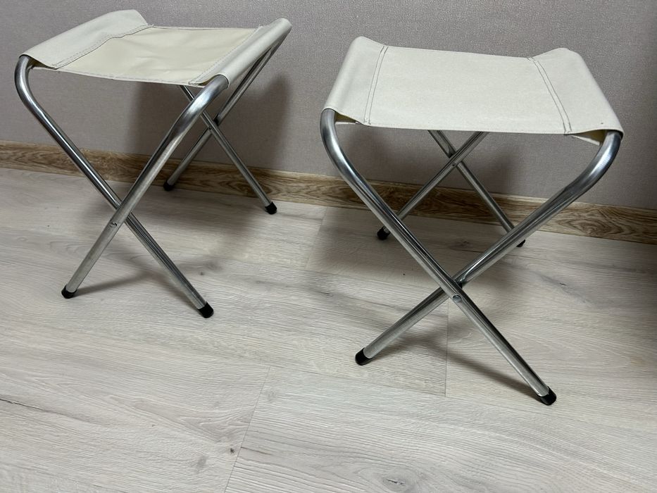 Стулья расклодные новые