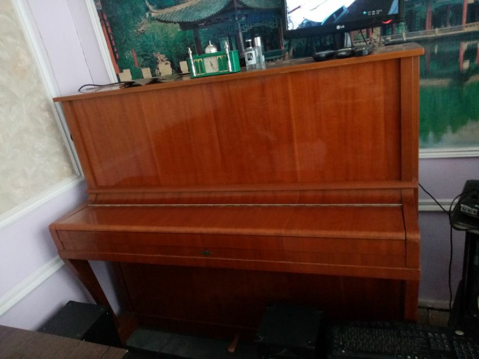 Срочно продам пианино Беларусь