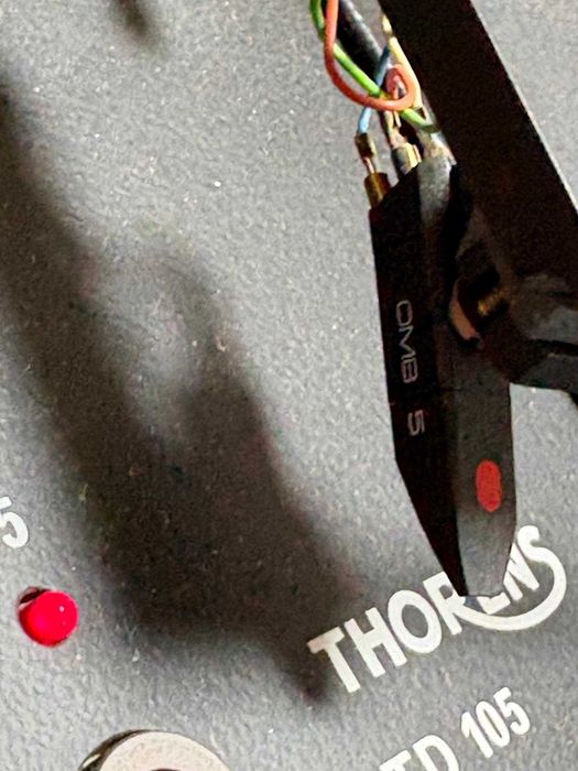 Pick-up THORENS TD 105 + Doza Ortofon OM5