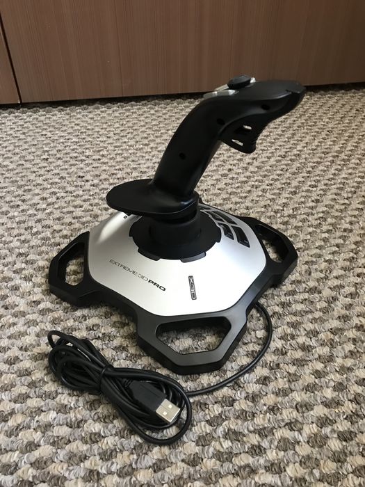Джойстик Logitech Extreme 3D PRO