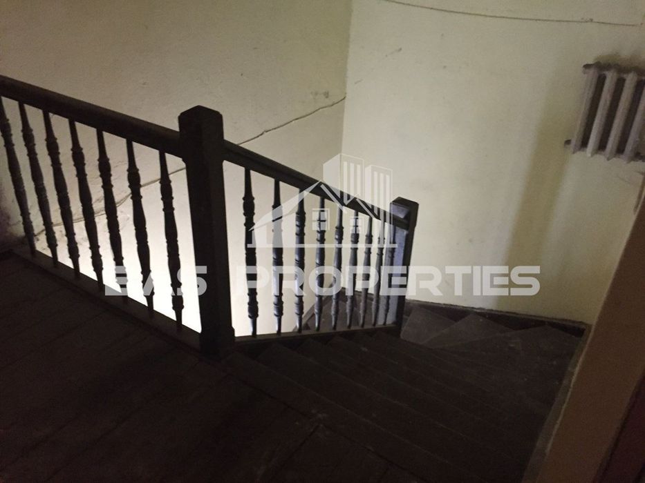 Продава се Тристаен апартамент в София, Център - 88 кв.м за 1217 €/кв.м - Снимка #10