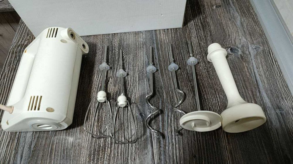 Миксер-блендер "Восток" в отличном состоянии