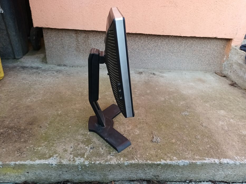 Monitor DELL, perfect functional