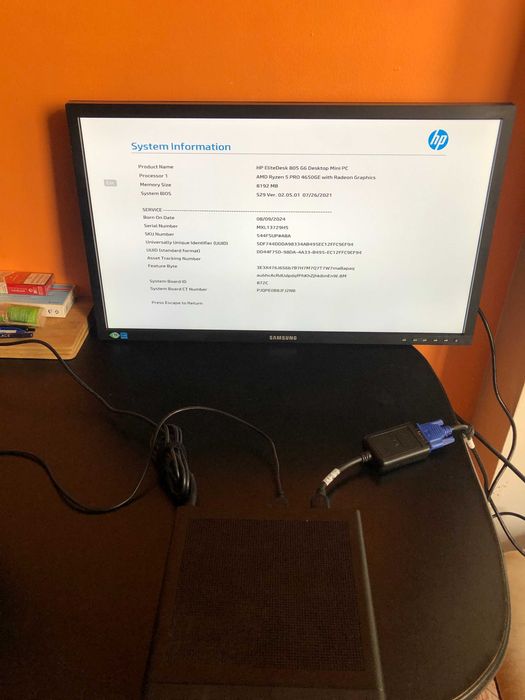 Samsung S24E650PL, 24", FHD 1920x1080, 16:9, 1000:1, 250 cd/m2, Говорители, USB HUB,без стойка, за стена