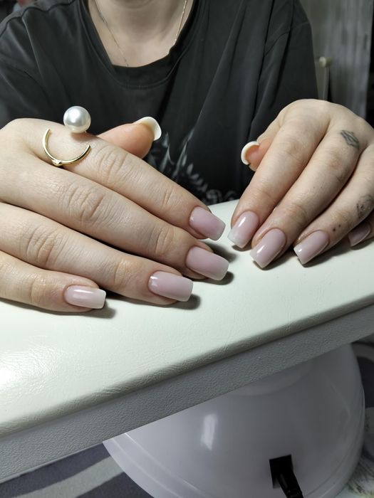 Хочется нежности, свежести и обновления - начни с маникюра!