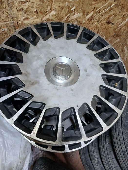 Продам диски от мерседес R20