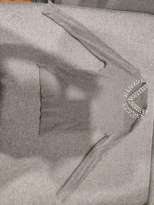 Продам кофты, топики