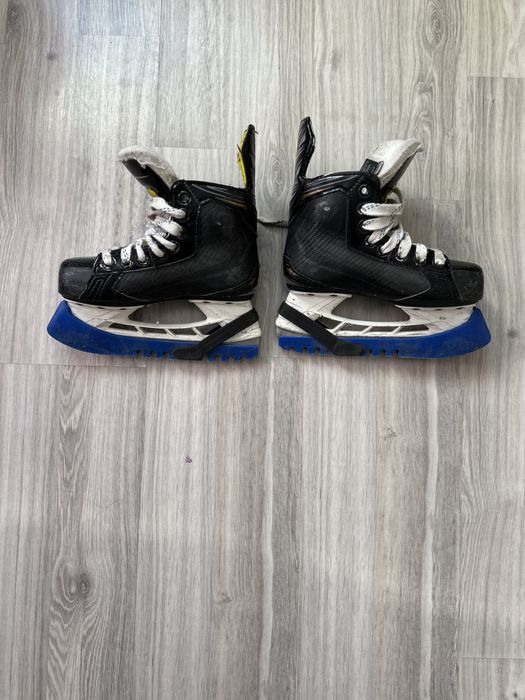Продам коньки Bauer