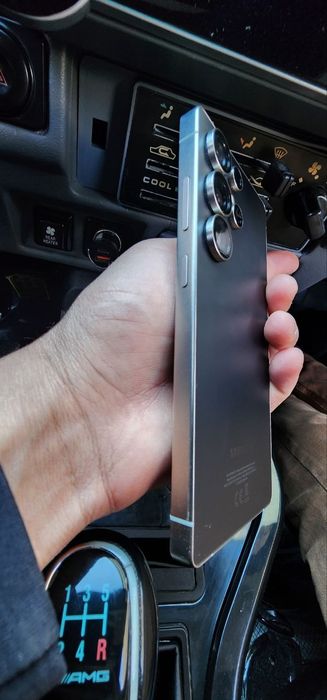 Samsung s25 ultra vetnam 2 sim karta