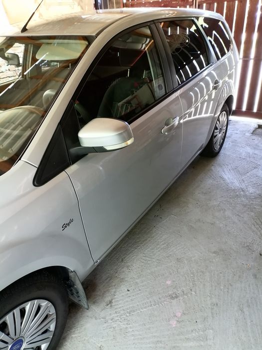 Ford focus facelift