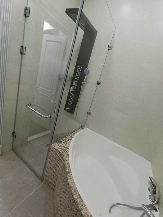 Аренда  3/1/5, новостройка за Паркентским рынком. Есть гаражное место.