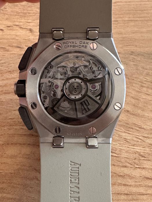 Audemars Piguet Royal Oak Offshore 26420 43mm