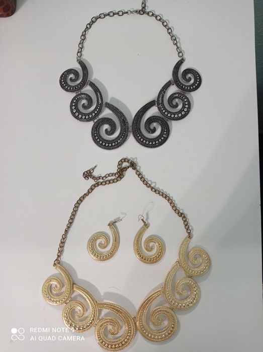 Ожерелья ручной работы